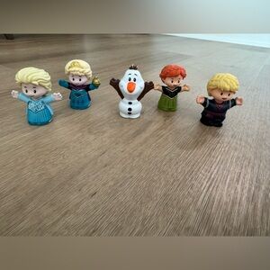 Frozen Character little people